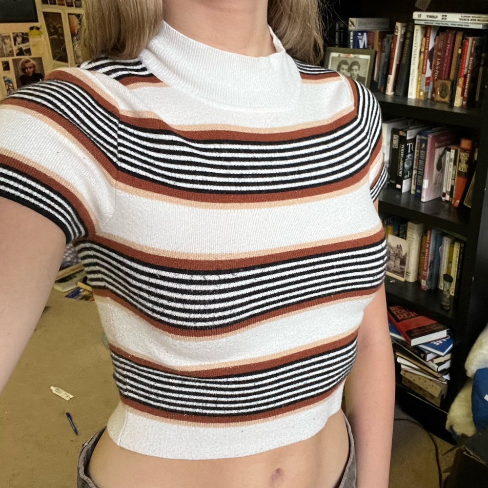 LA hearts baby tee mock turtleneck